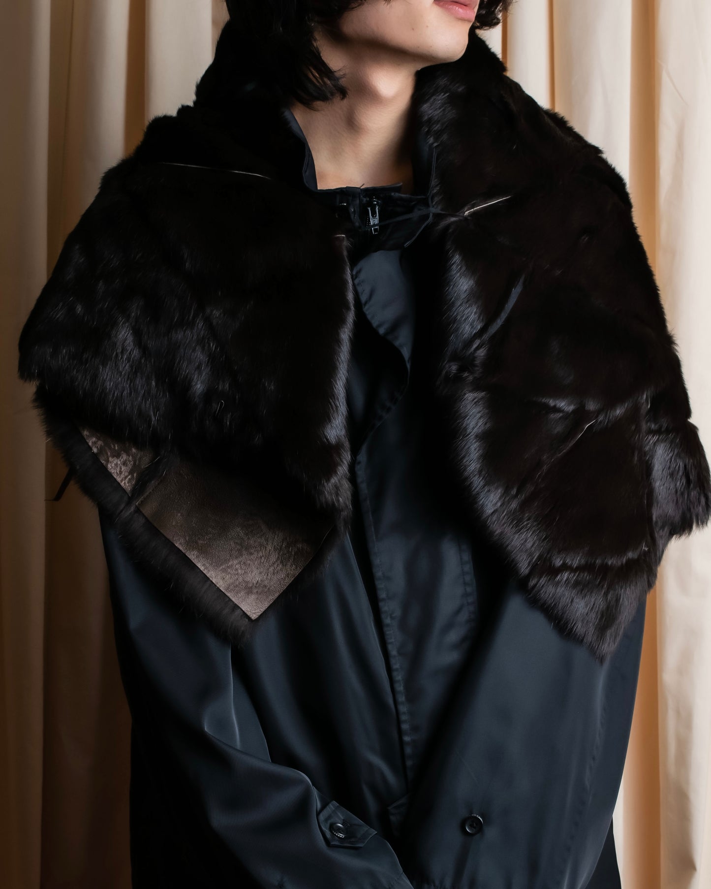 "GIVENCHY" Fur & leather used reversible short shawl collar jacket