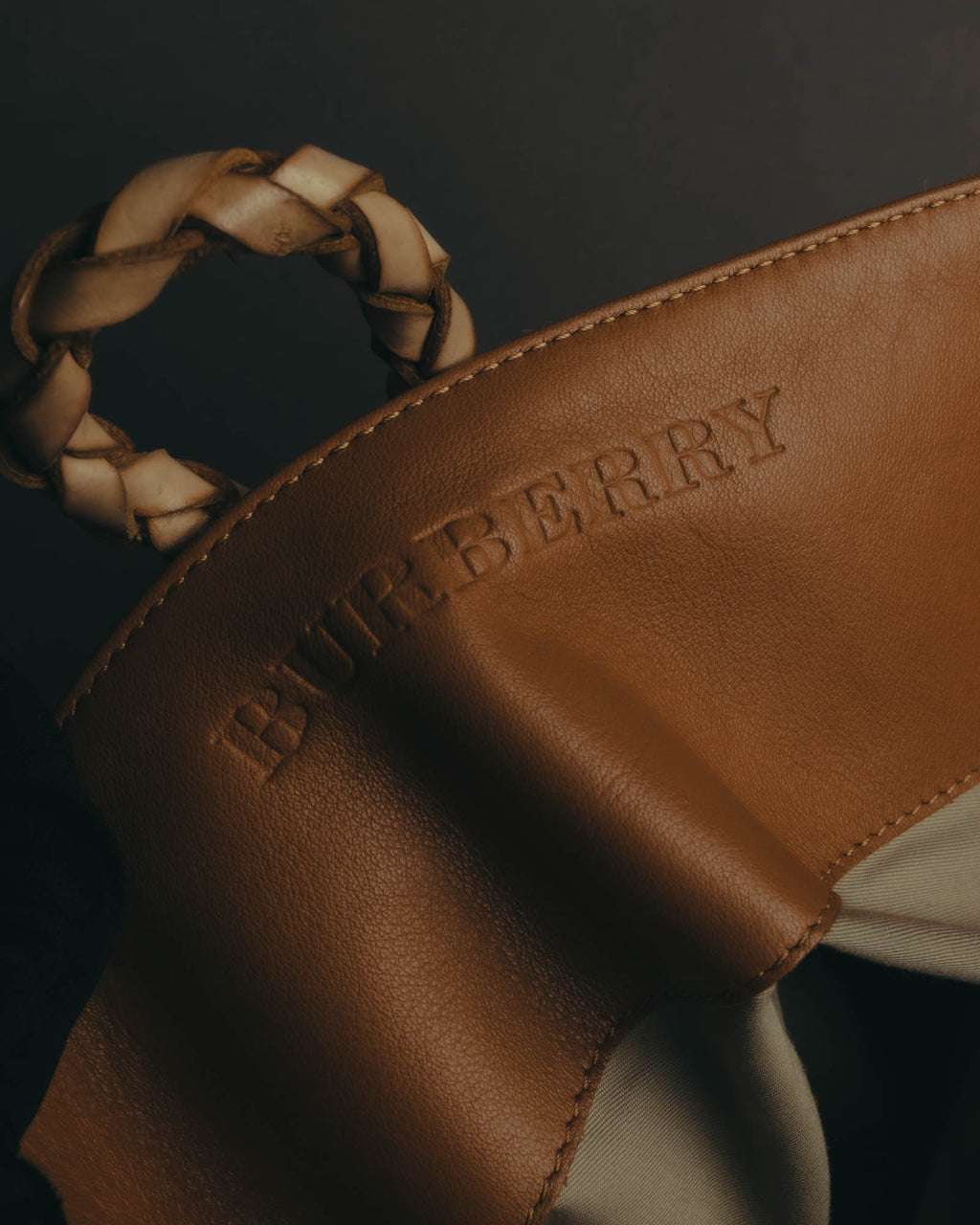 “Burberry” 00’s Braided leather handle suede shoulder bag