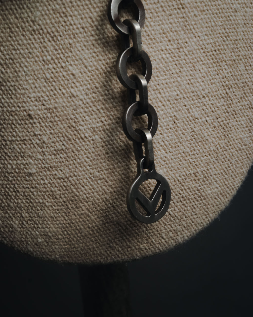 "VALENTINO GARAVANI" 2010’s dark romantic statement necklace＆belt