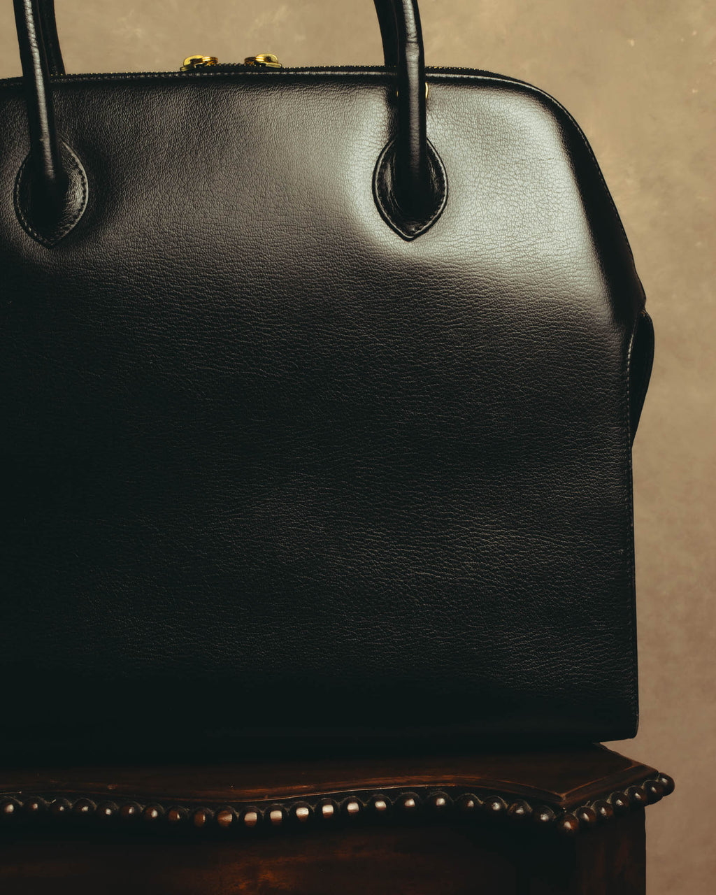 "Salvatore Ferragamo" 90's-00's Structured leather top handle bag