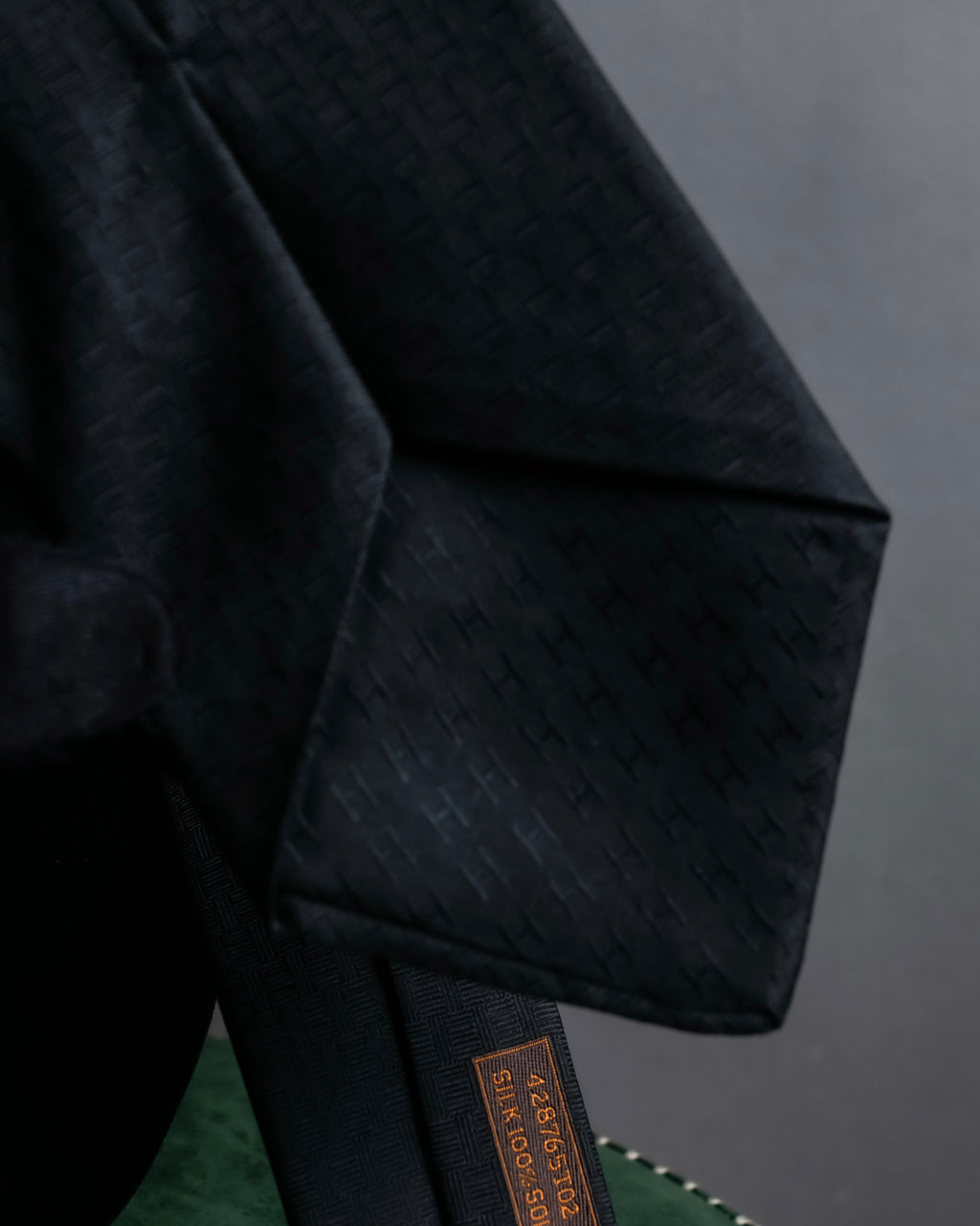 "HERMES" Dice embroidery design silk neck tie