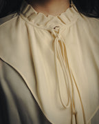 -SPECIAL- “VALENTINO” 1998-2008 Silk ruffled lace bow blouse