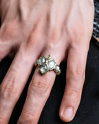"CHANEL" Mysterious details stone ring