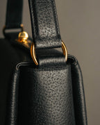 -SPECIAL- “GUCCI” 70’s-80’s Pigskin leather turn lock handbag