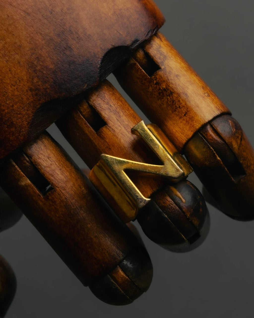 "Chloé" 2015 AW Gold alphabet ring