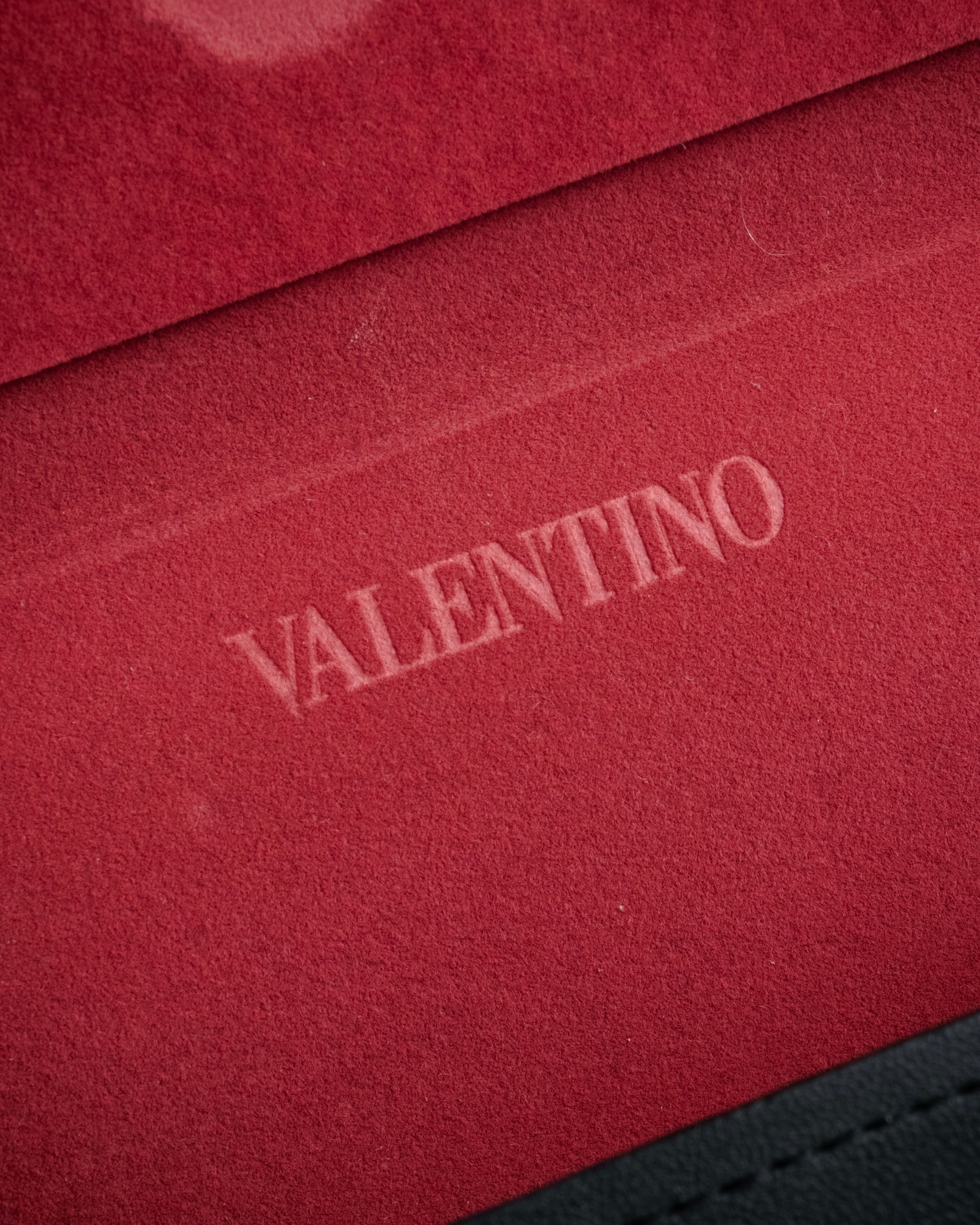 “VALENTINO” 2017’s-2022’s Rockstud sunglasses