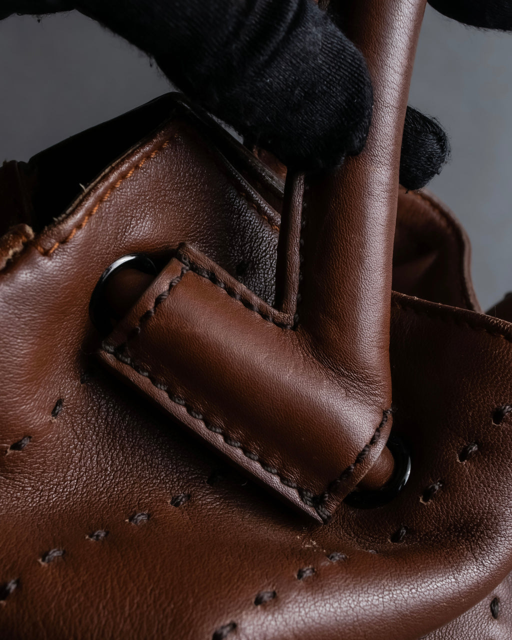 "Salvatore Ferragamo" Gathered stitch work design leather hand bag