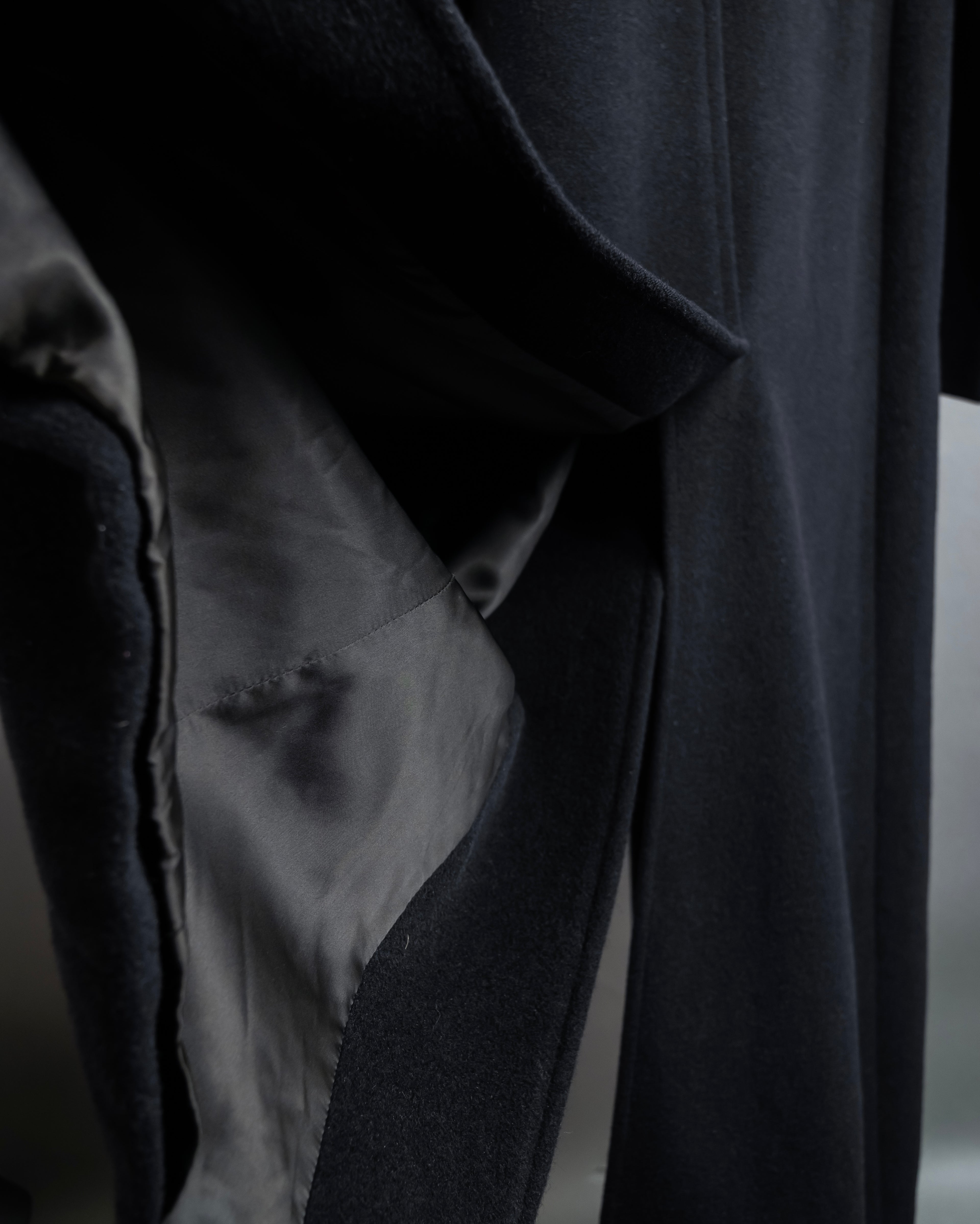 "Max Mara" Silver tag straight line shaped chester coat