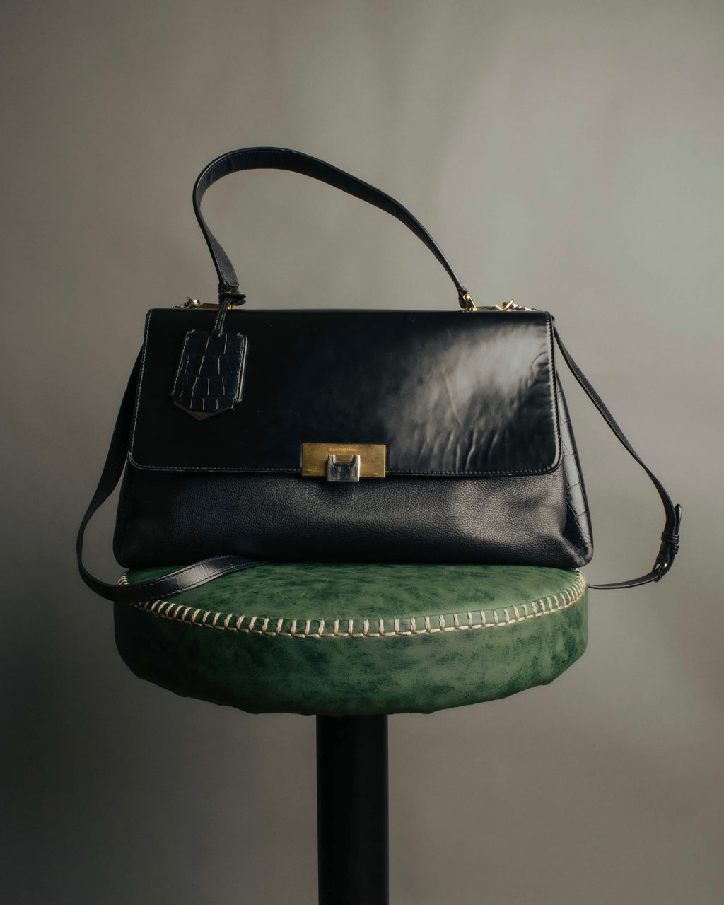 -SPECIAL- “BALENCIAGA” 2013-17 Le dix mixed leather shoulder bag