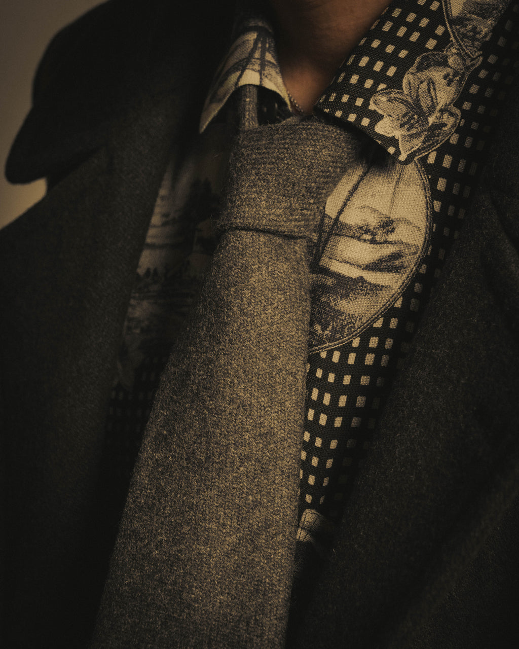 -SPECIAL- "Yves Saint Laurent" 90's-00's Charcoal grey wool textured knit tie