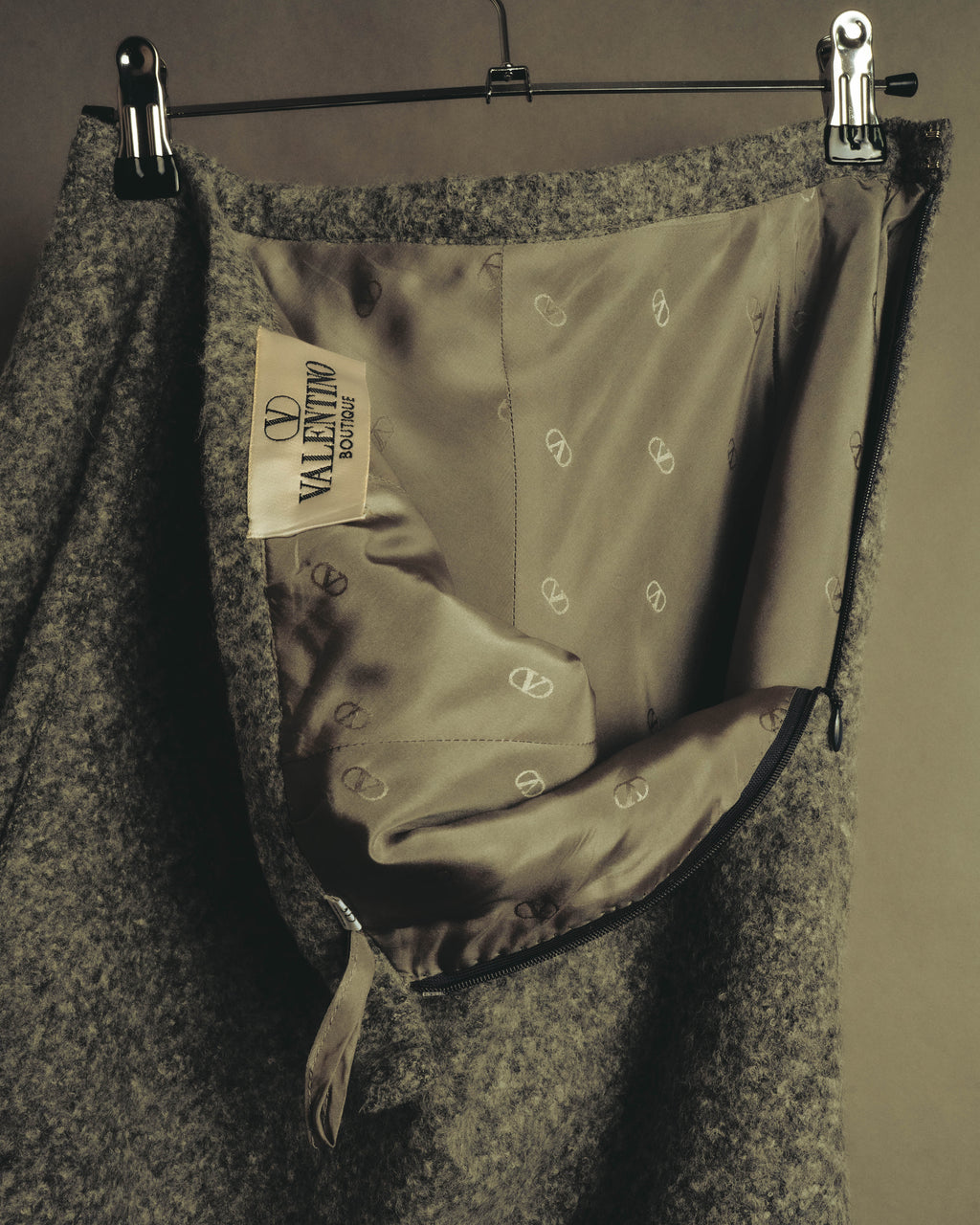 "VALENTINO BOUTIQUE" 80's Brushed alpaca skirt suit