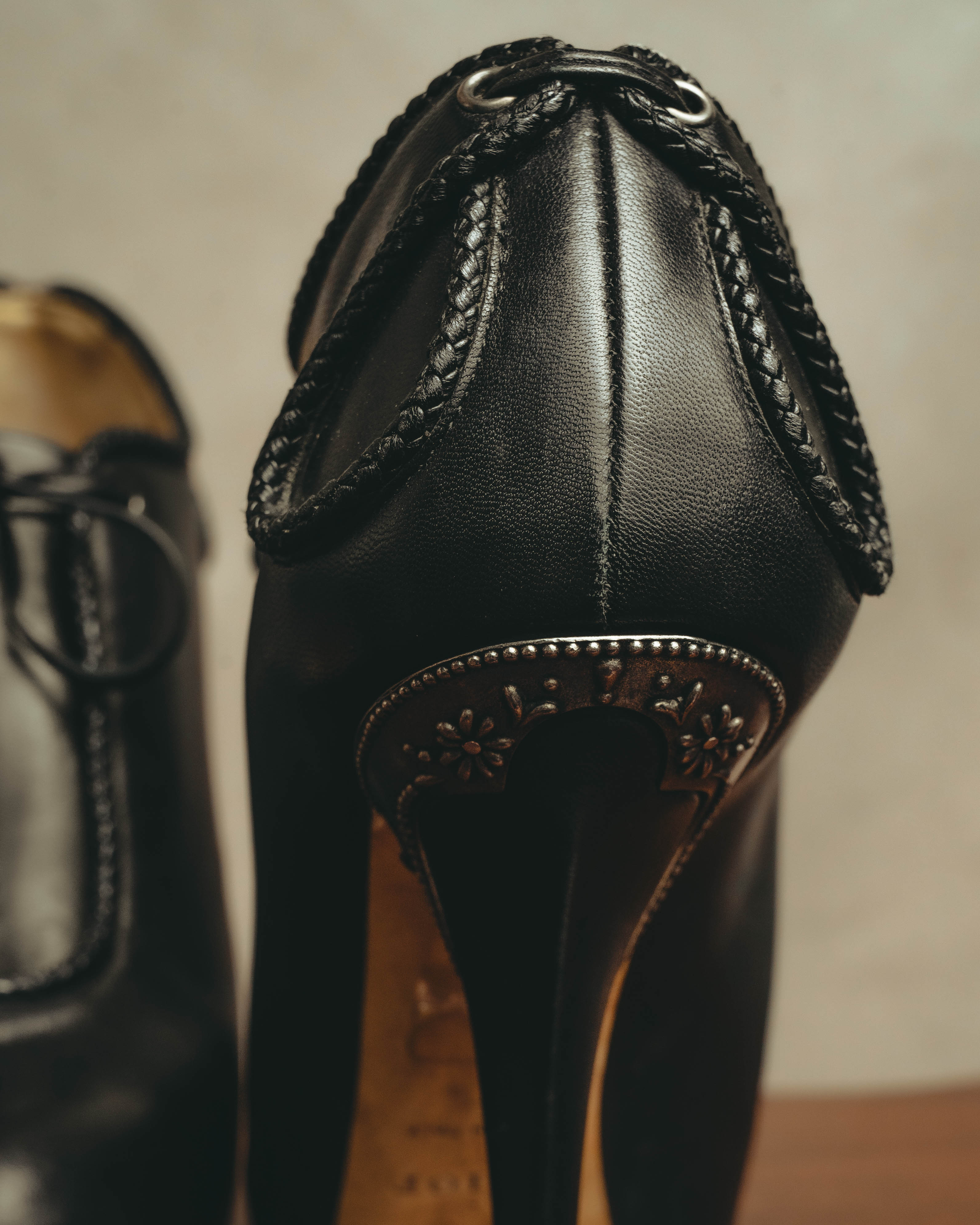 -SPECIAL- “Christian Dior” 00’s Ornate metal heel lace-up ankle boots
