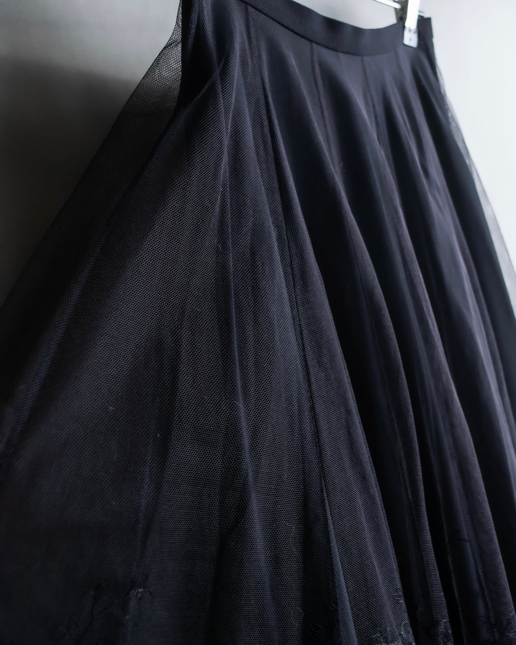 "LOUIS VUITTON" Tiered embroidered design flared skirt