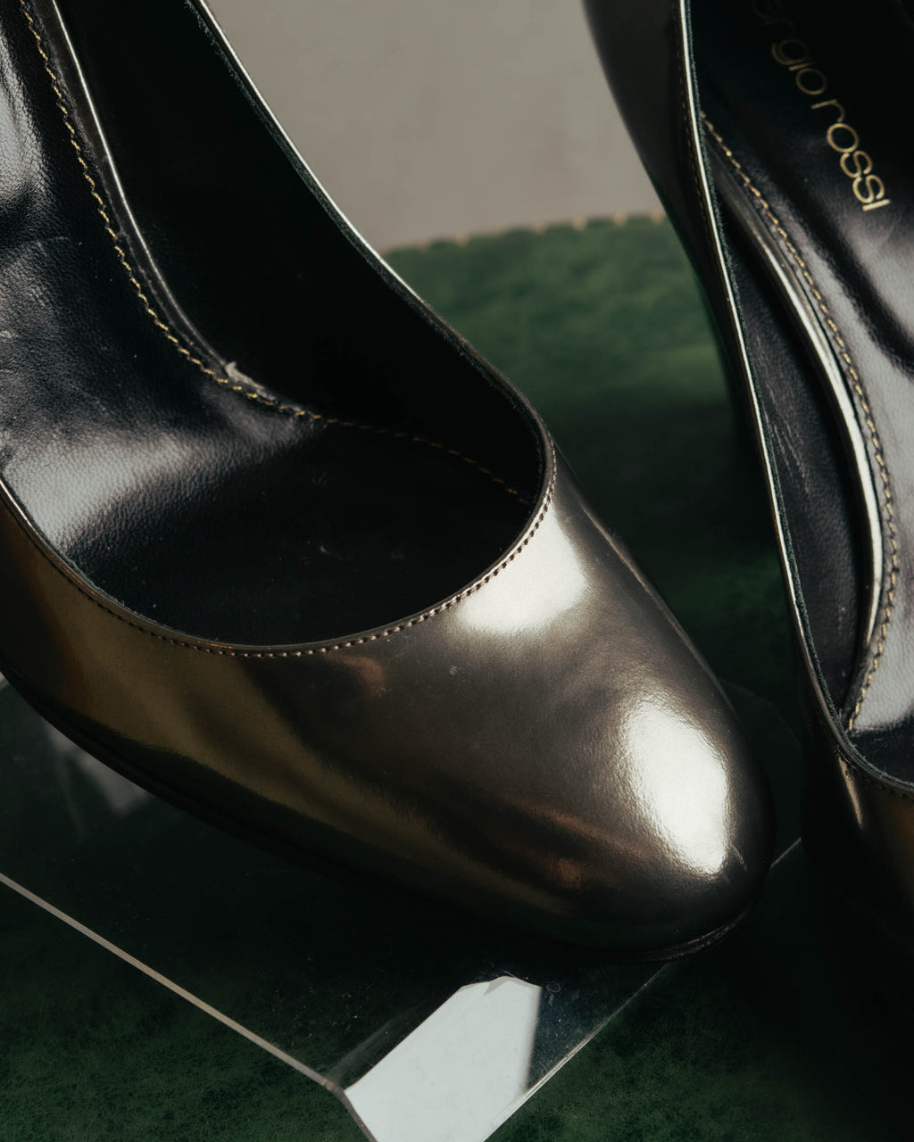 "Sergio Rossi" 00's-10's Glossy black leather high heel pumps