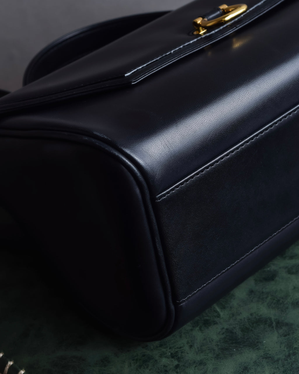 "PIERRE BALMAIN" Horizontal design grain leather 2way shoulder bag