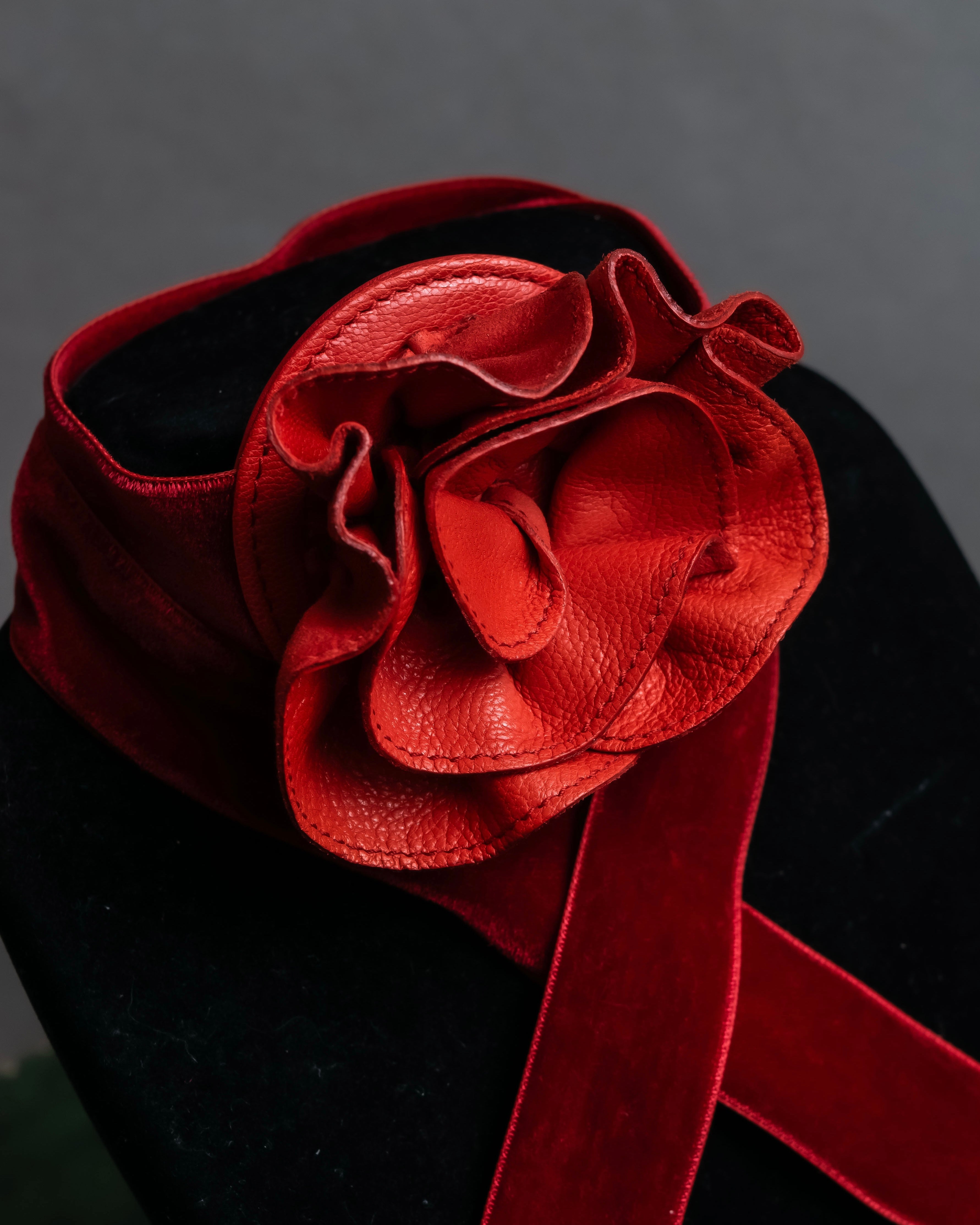 "YVES SAINT LAURENT" Rose motif leather choker＆ribbon accessories