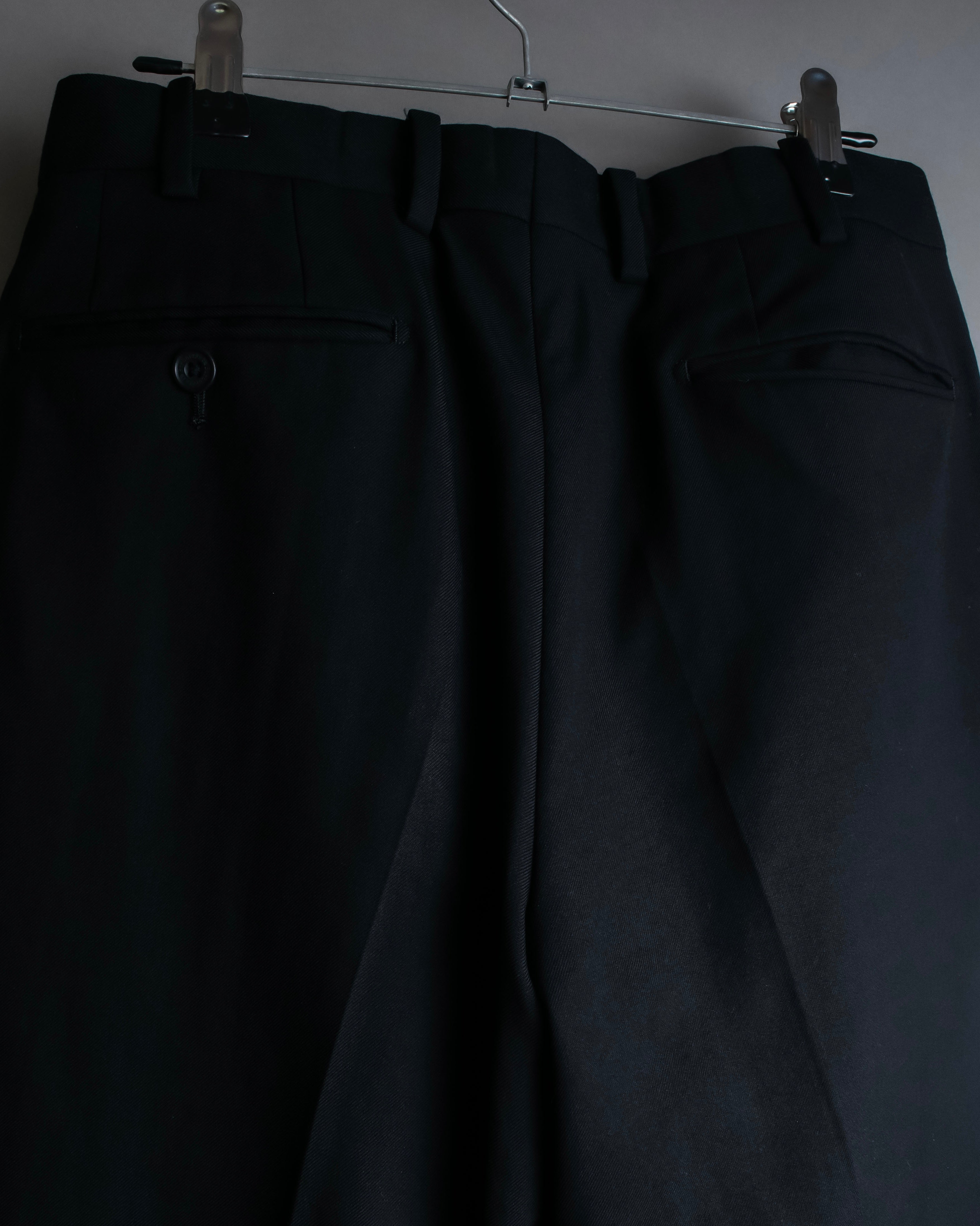 "Burberrys" Peaked lapel designed single 3B tailored jacket setup