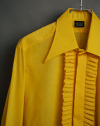 -MOOD Vintage Collections-
70’s Ruffled long point collar shirt