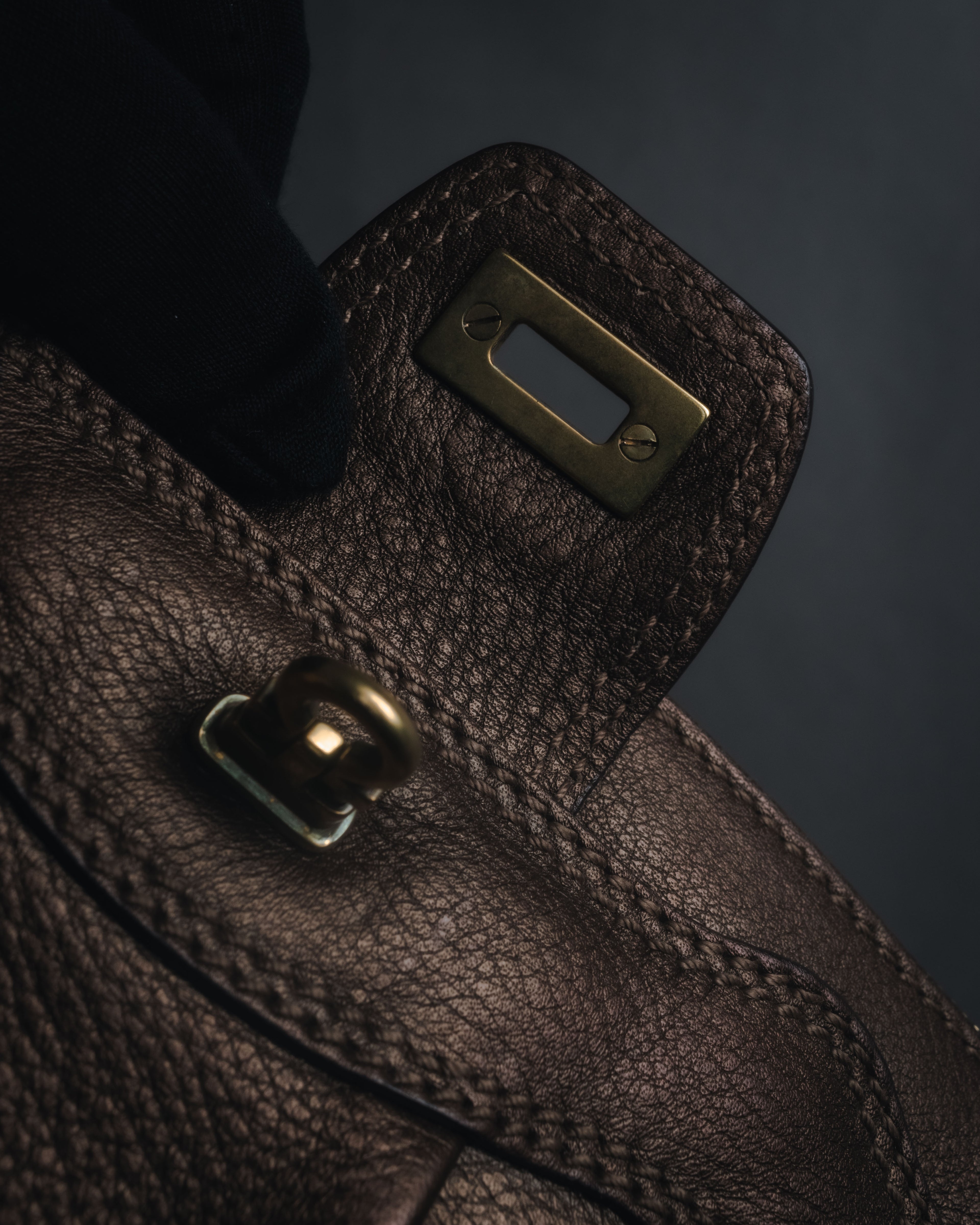 "Salvatore Ferragamo" 2000’s gathered metallic leather ball-link shoulder bag