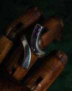 “GUCCI” 1990’s-2000’s Amethyst bypass silver ring