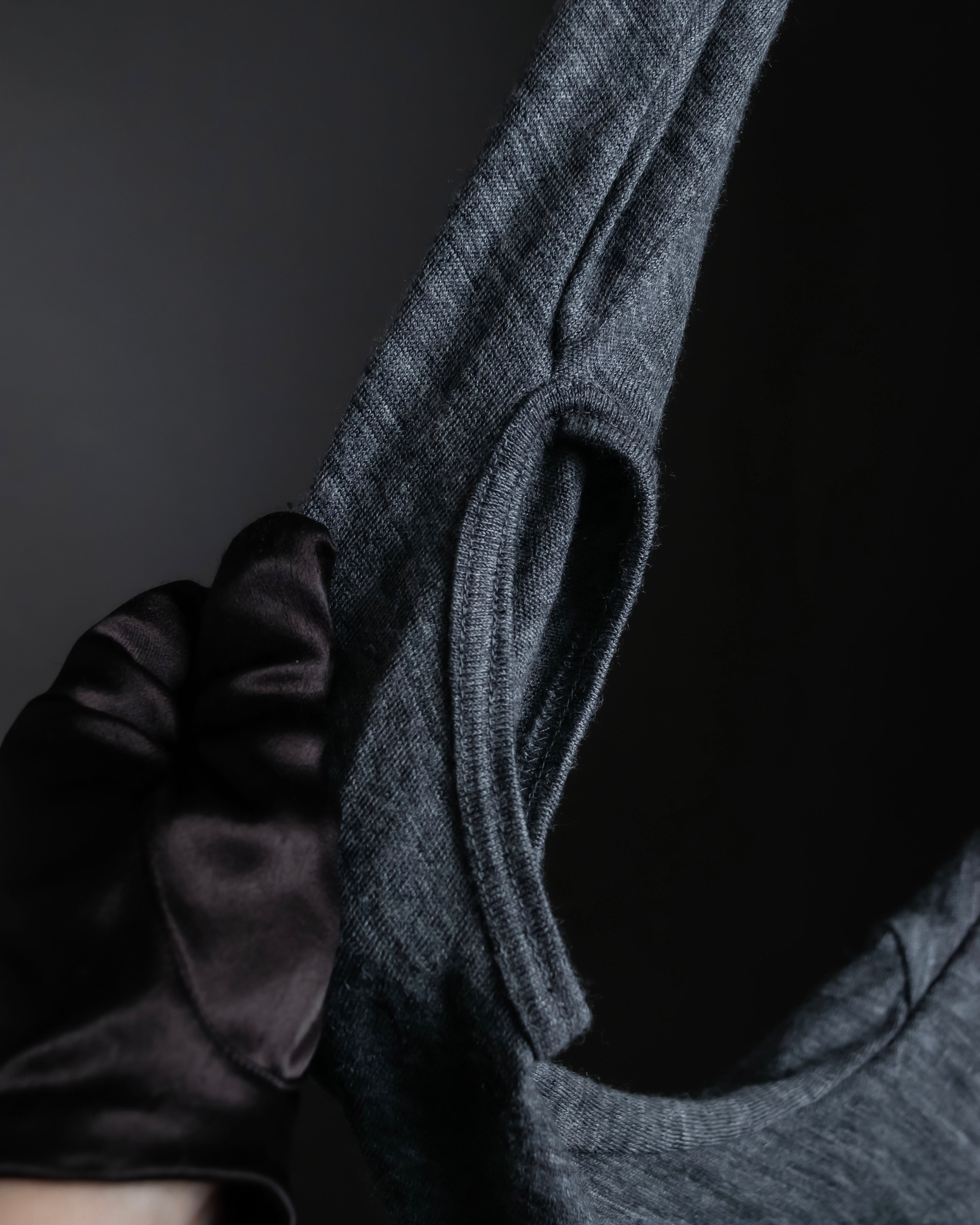 "JUNYA WATANABE COMME des GARCONS" 2008AW Collection Pieces Connected arms design knit