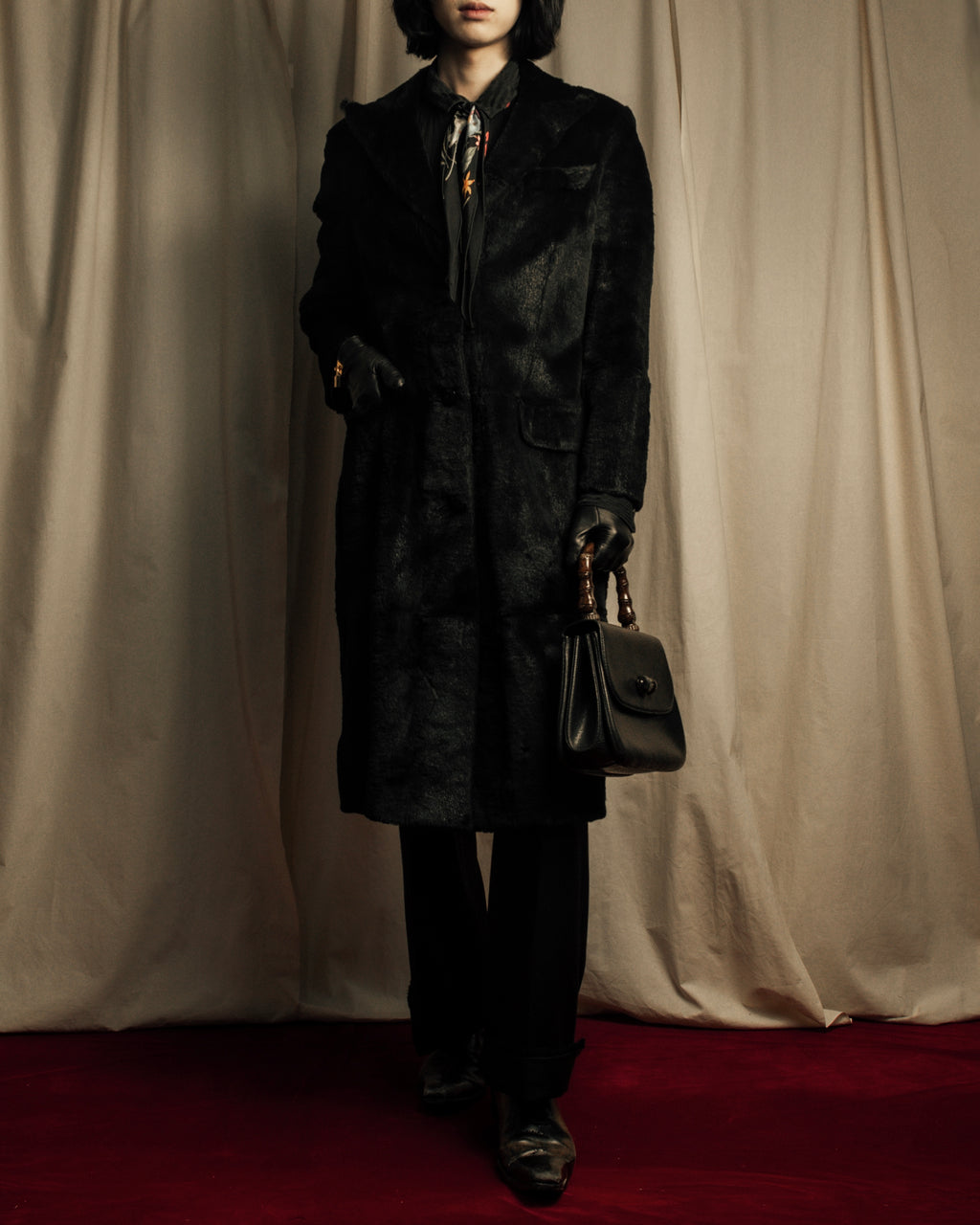 -SPECIAL- "Salvatore Ferragamo"
90's-00's A neat silhouette 100% lapin fur coat