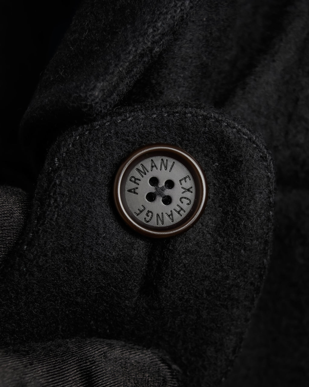 "ARMANI EXCHANGE" Sloth latch design stand color mid-length coat