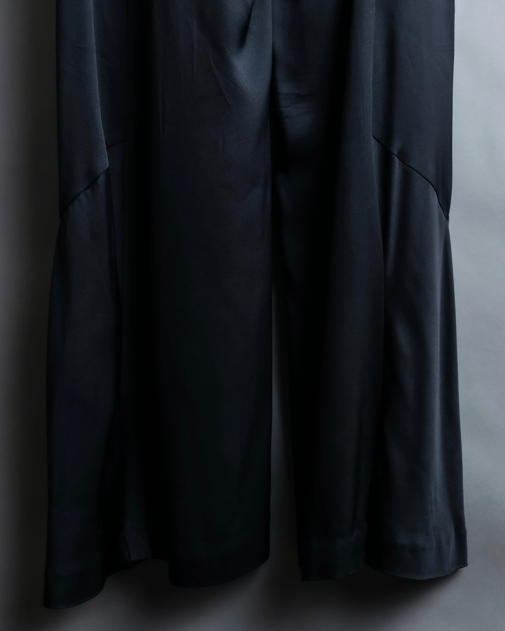 “CHANEL” Designed hem silk flare pants