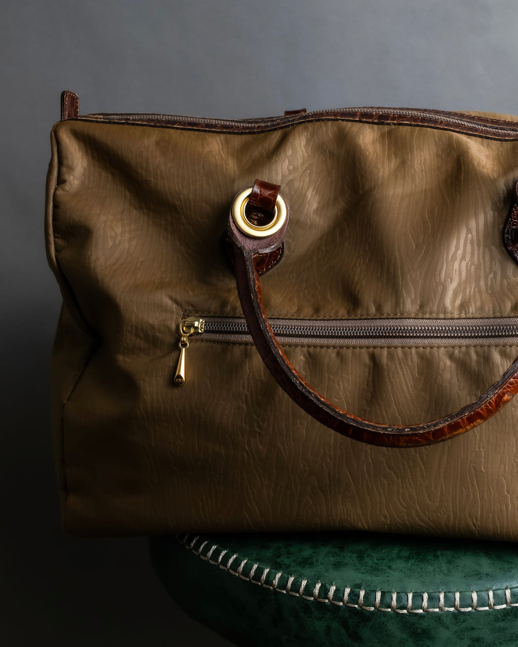 "BALENCIAGA" Nylon＆crocodile leather combination design boston bag