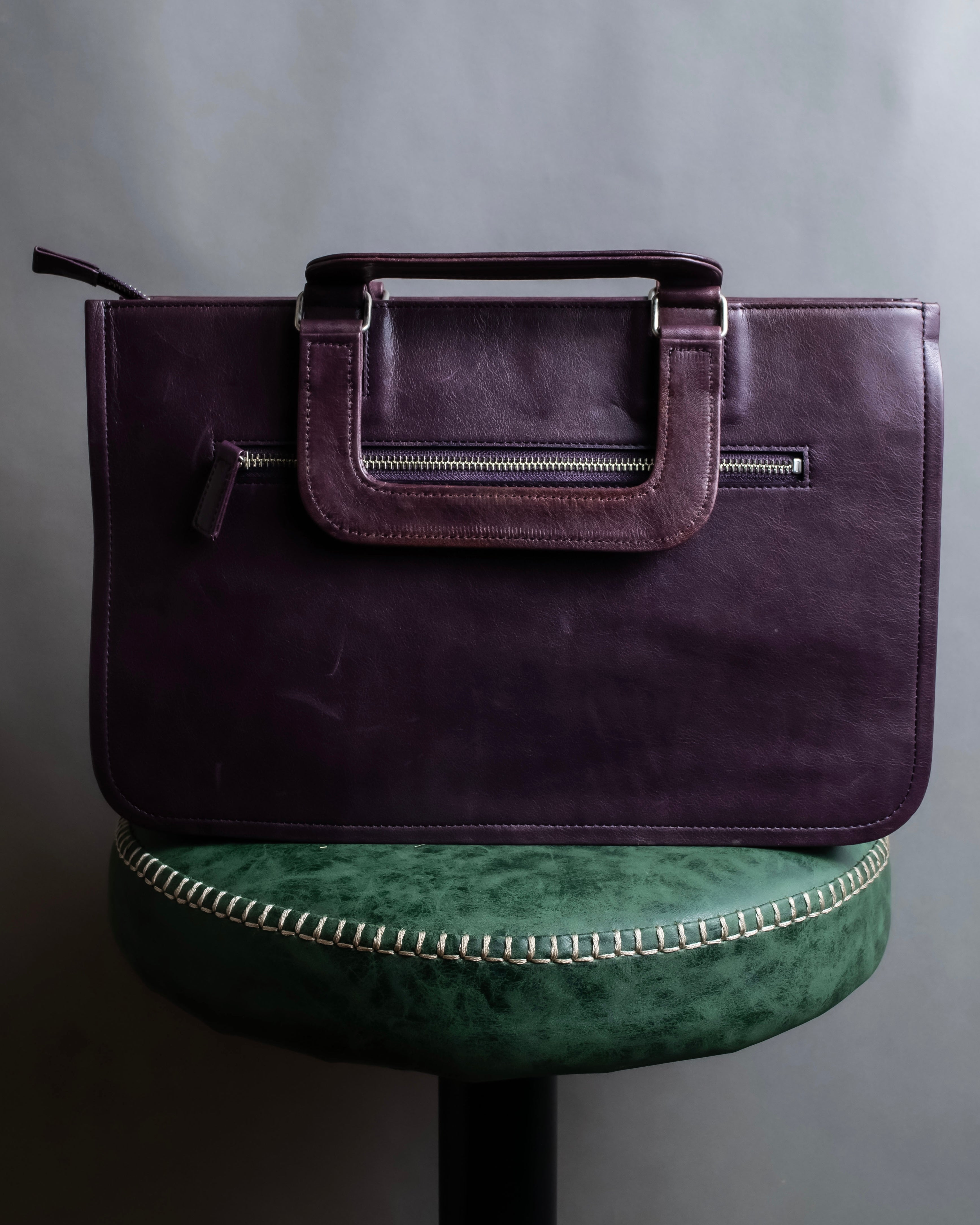 "JEAN PAUL GAULTIER" Horizontal star＆moon chain design purple leather bag