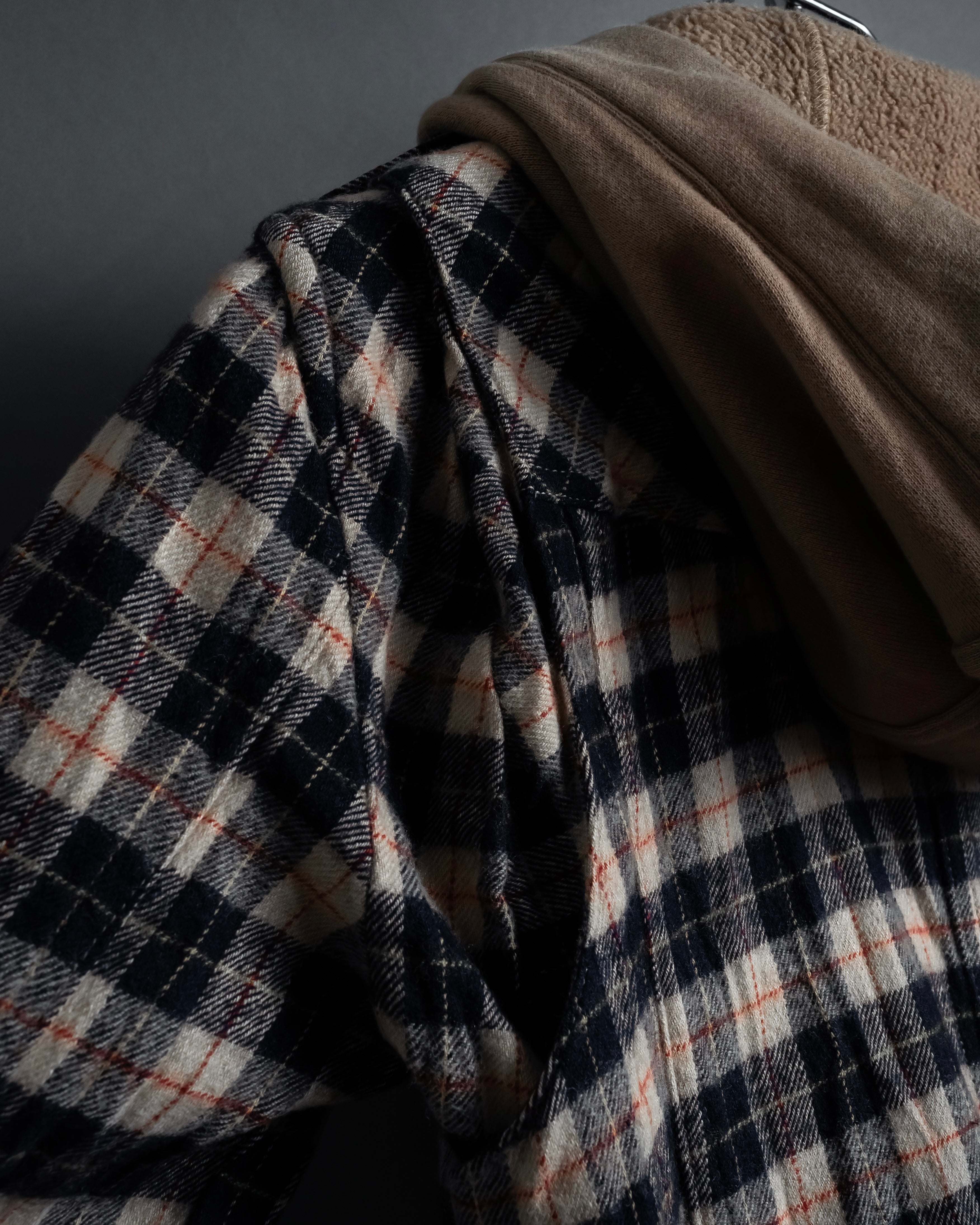 "BURBERRY Blue Label" Layered docking design hooded zip jacket