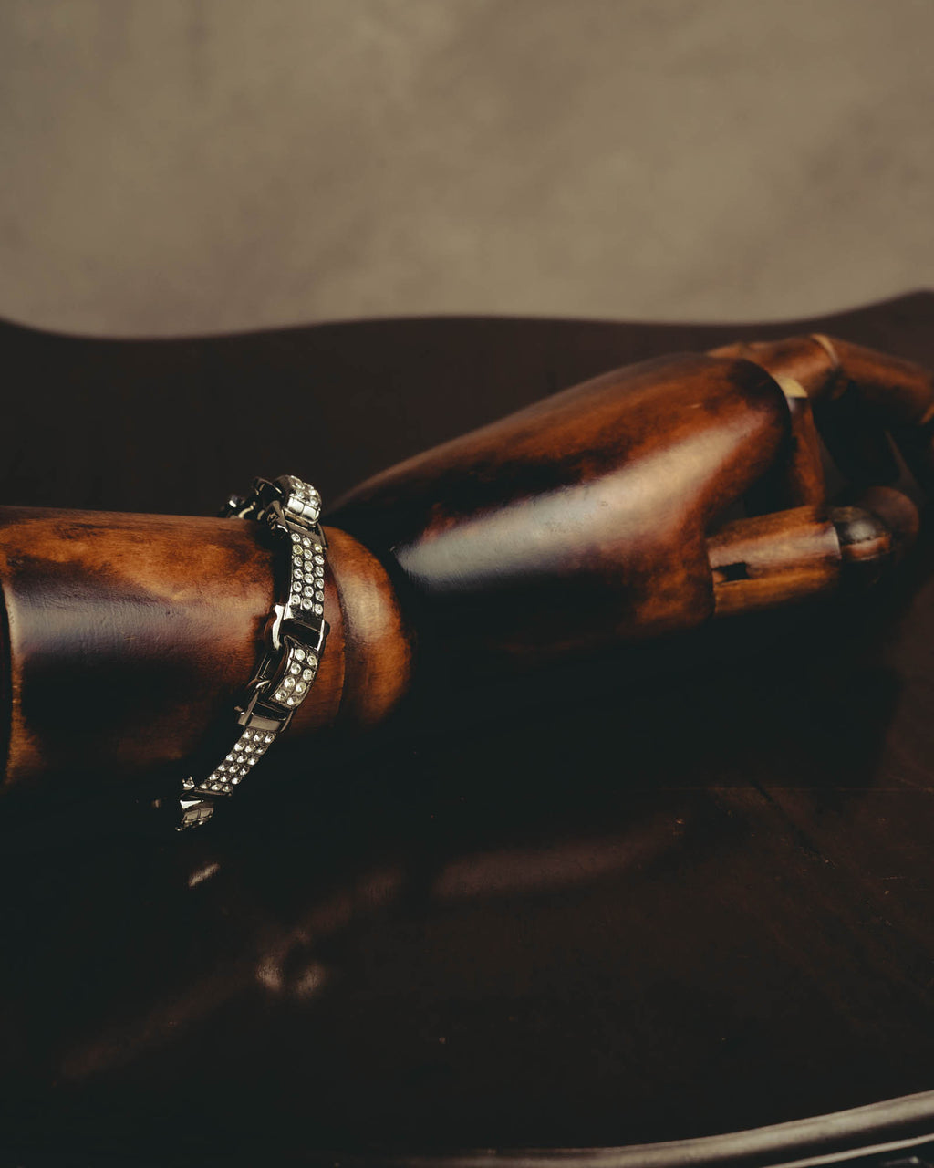 "Ferragamo" Sparkling crystal link bracelet