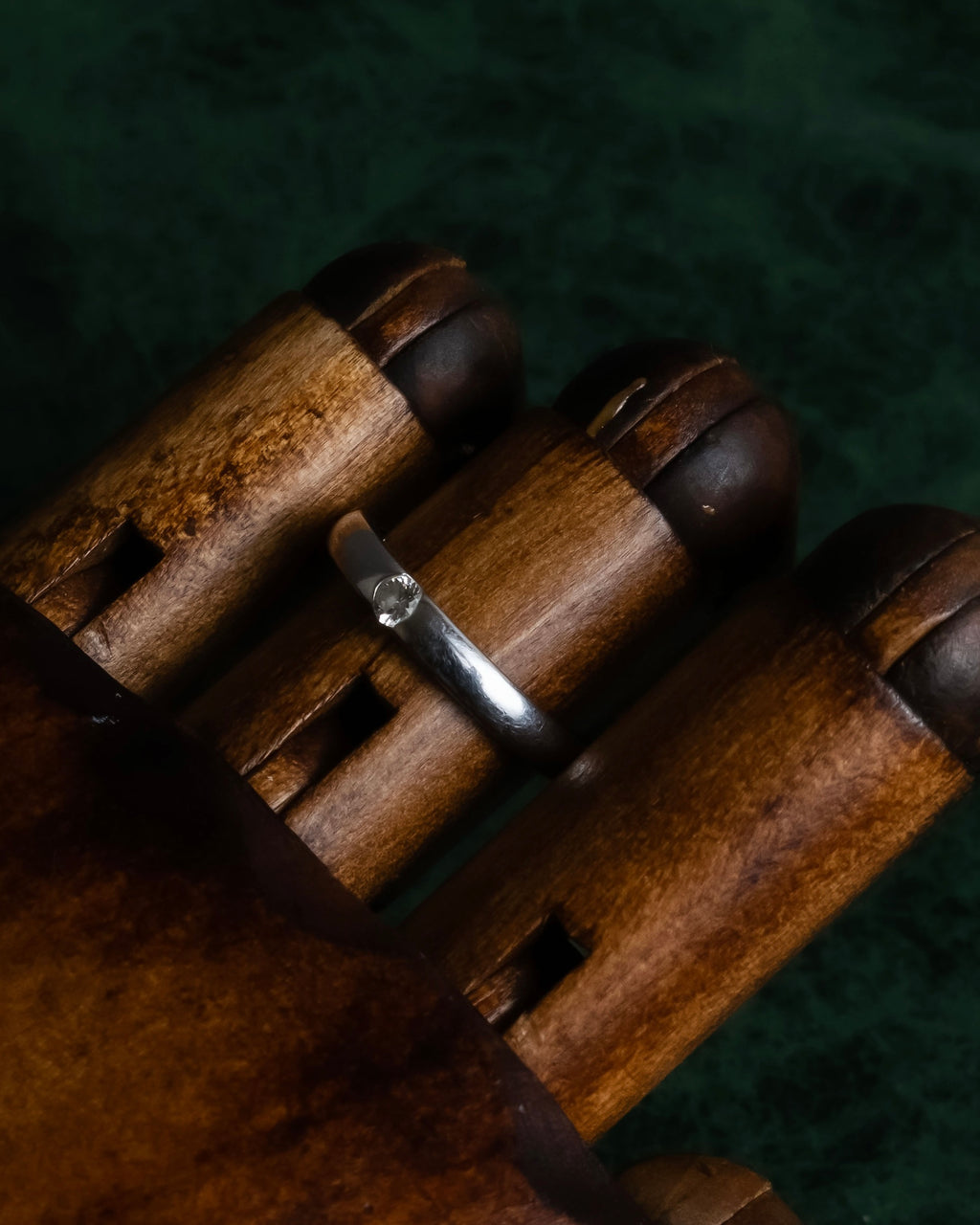 "Jewelry MAKI" 0.09 carat diamond silver ring