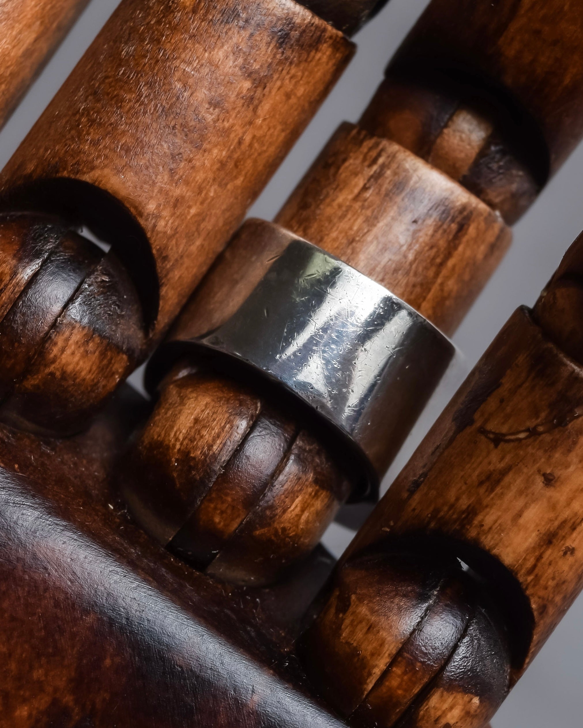 "GUCCI" Hammered texture square dome silver ring