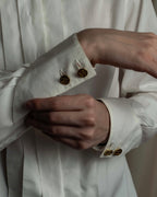 "CHANEL" Gold button design pleated white shirt