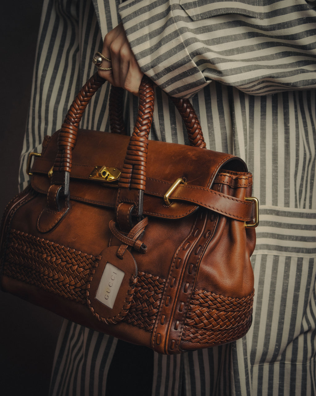 -SPECIAL- “GUCCI” 2016-2021 Archive inspired braided leather top handle bag