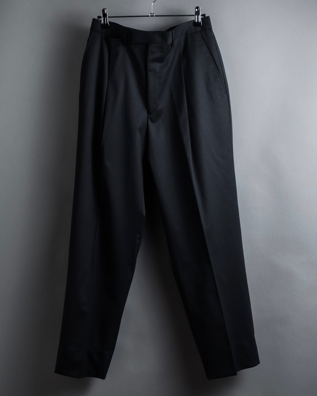 "GUCCI" 90's Elegant suiting pinstripe set up