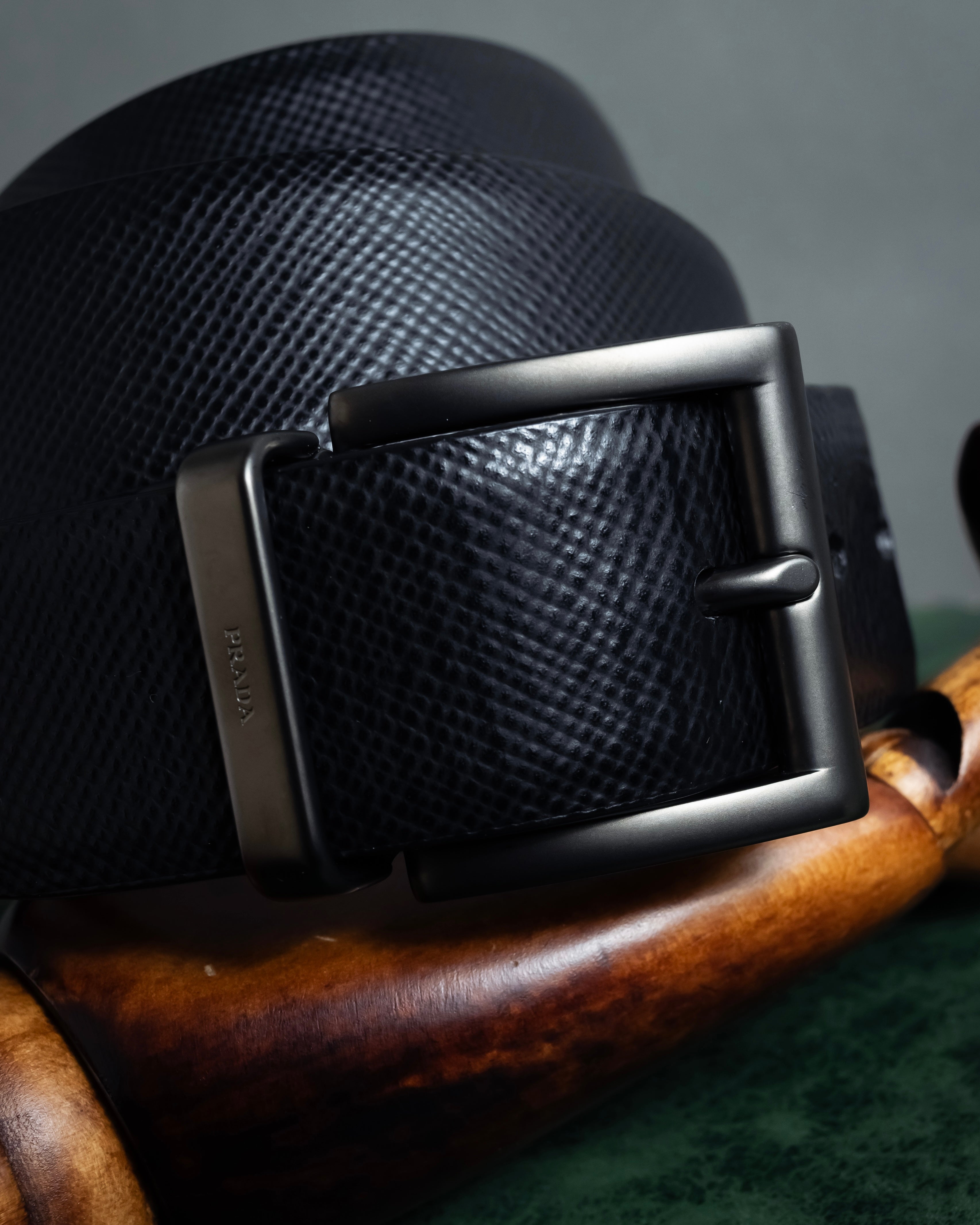 "PRADA" Black x blue reversible design belt