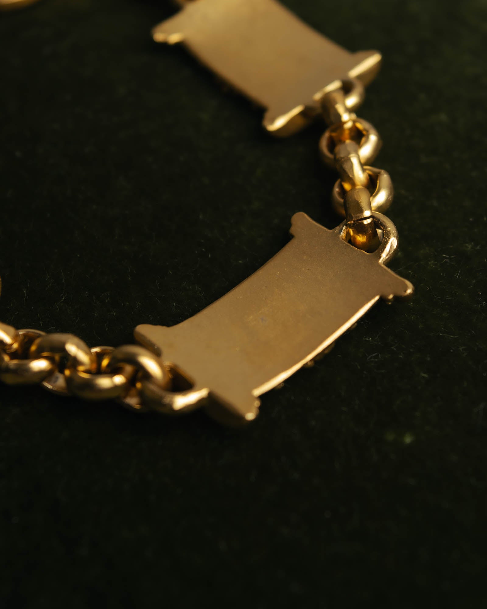 “Vintage“ 80's-90's Cabochon ornament bracelet