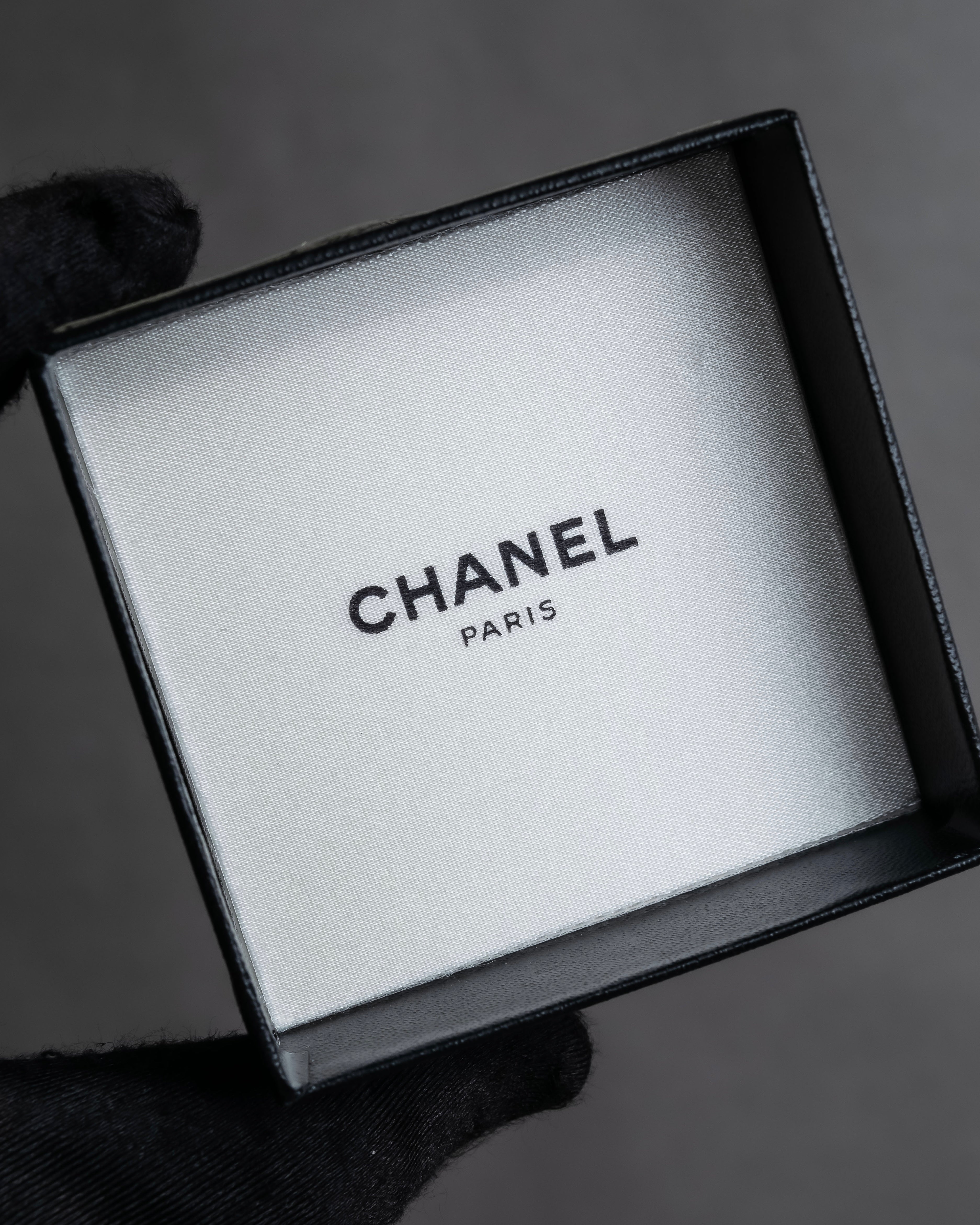 "CHANEL" 00AW Karl Lagerfeld period clear stone design logo engraved ring