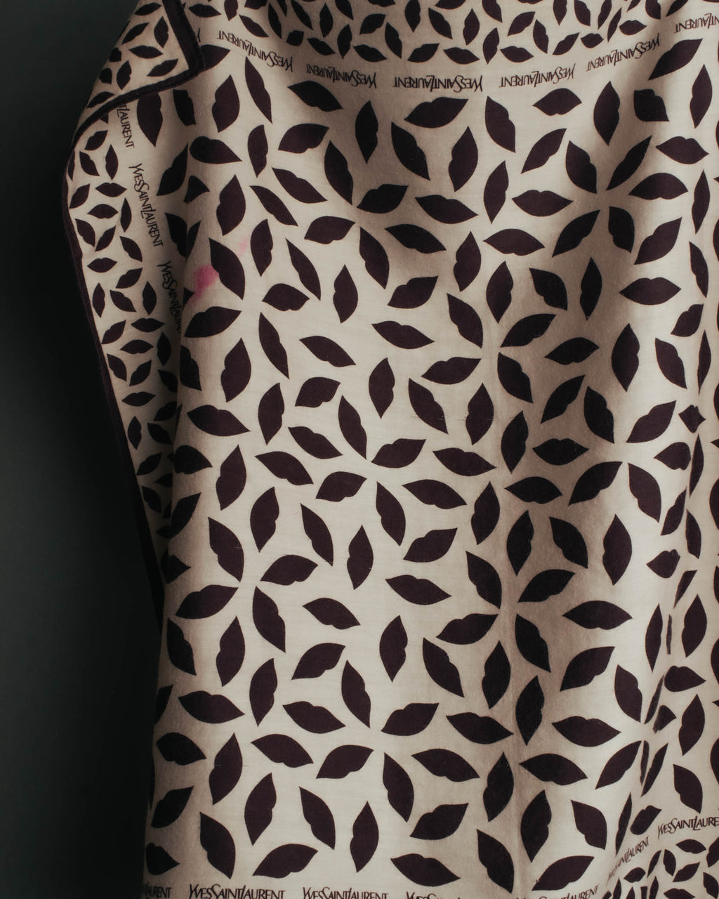 “Yves Saint Laurent” 80’s-90’s Leaf motif logo mini scarf