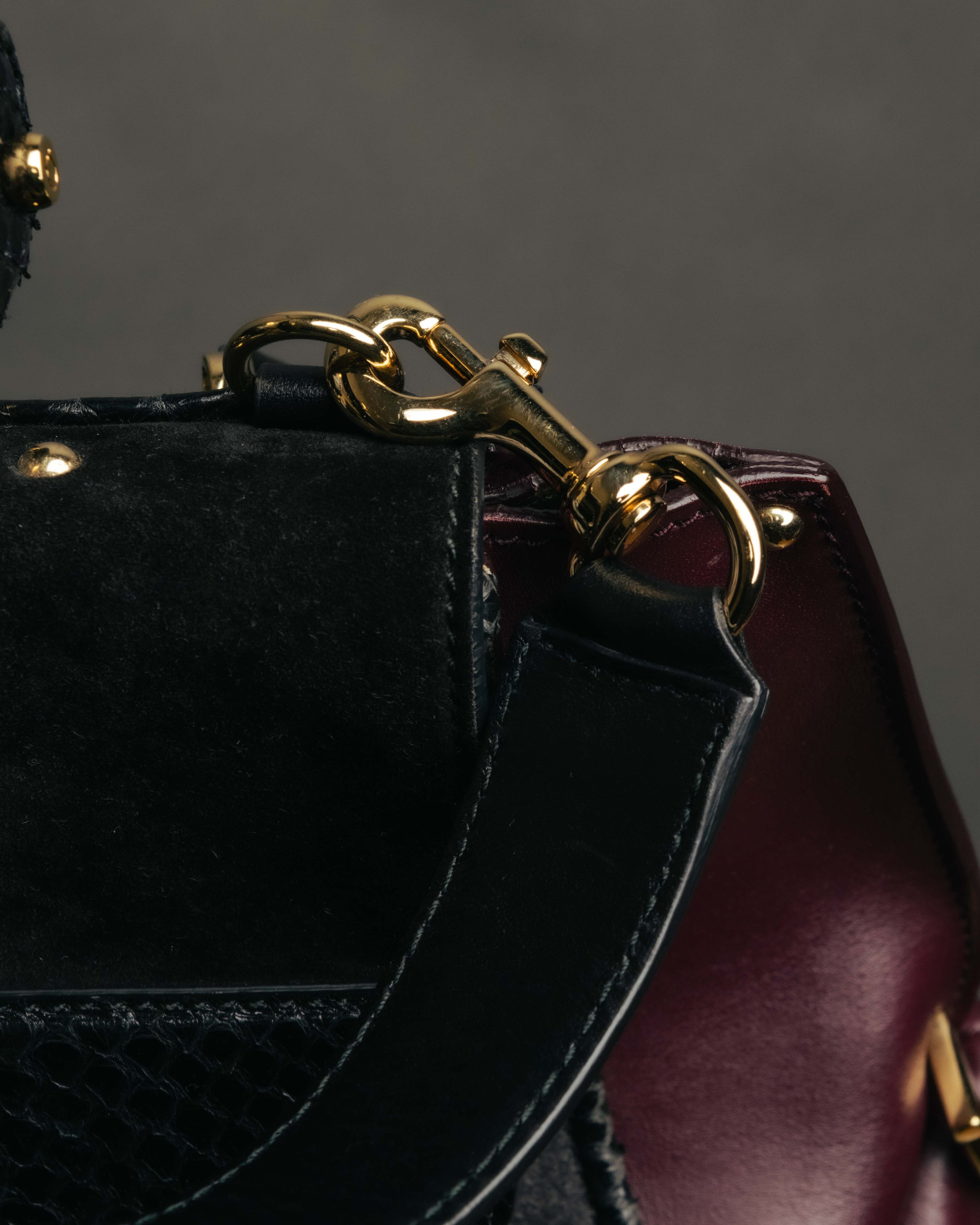 -SPECIAL- “Salvatore Ferragamo” 2019-21 Mixed material Sofia top handle bag