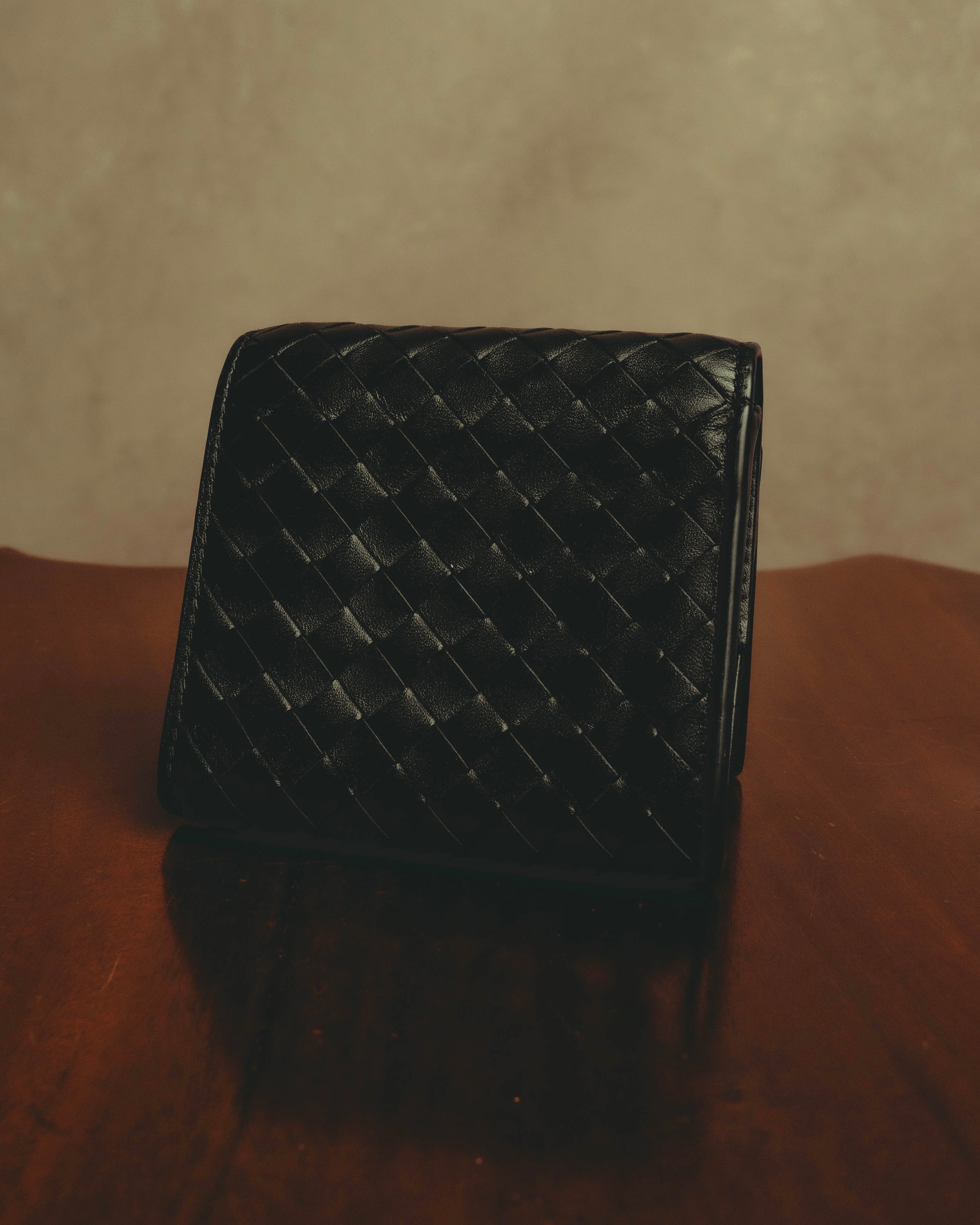 “BOTTEGA VENETA” 2010’s Intrecciato leather compact bi-fold wallet