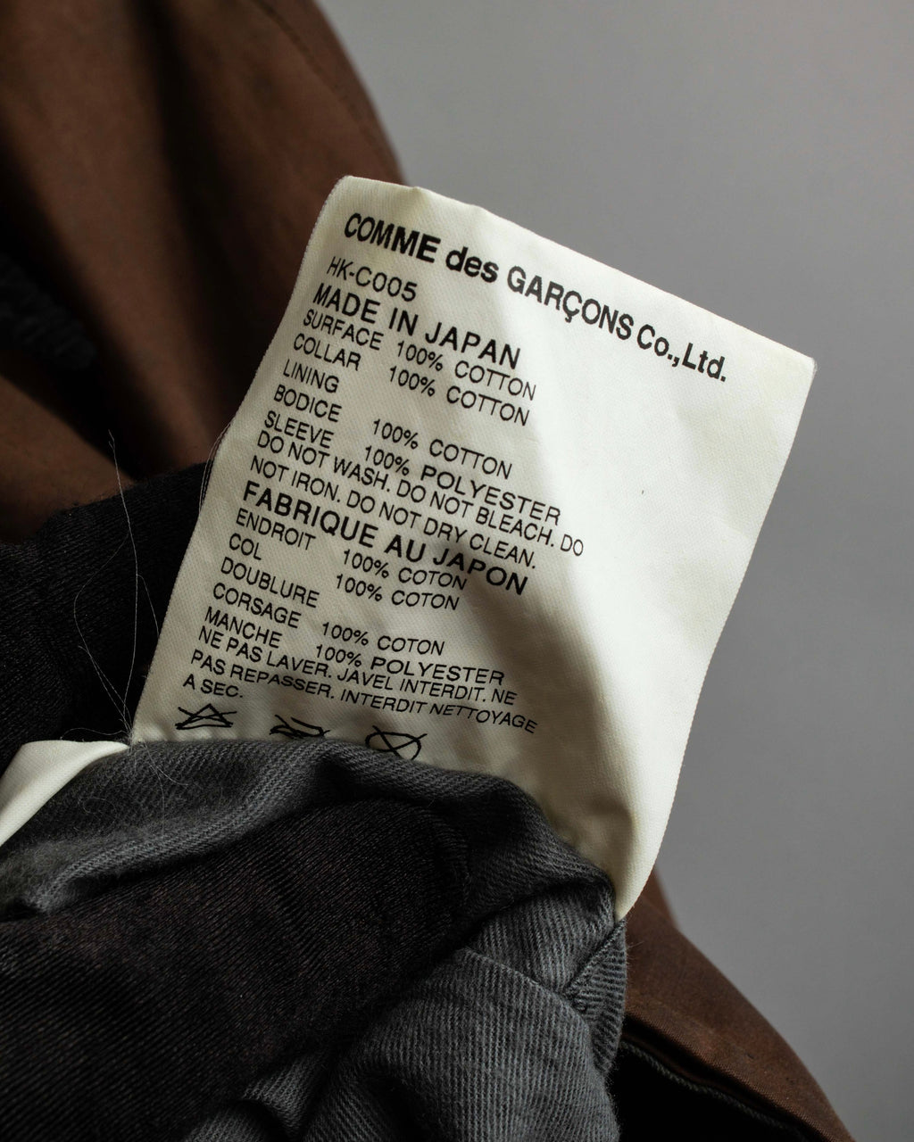 "COMME des GARCONS HOMME"
03AW corduroy collar design stand collar long coat