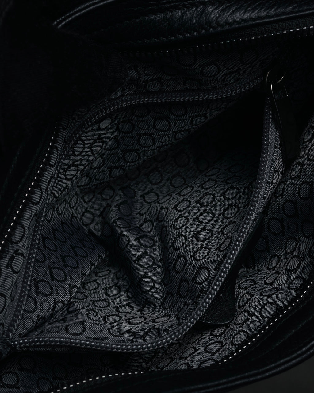 “Salvatore Ferragamo” 2000’s Gathered leather chain shoulder bag
