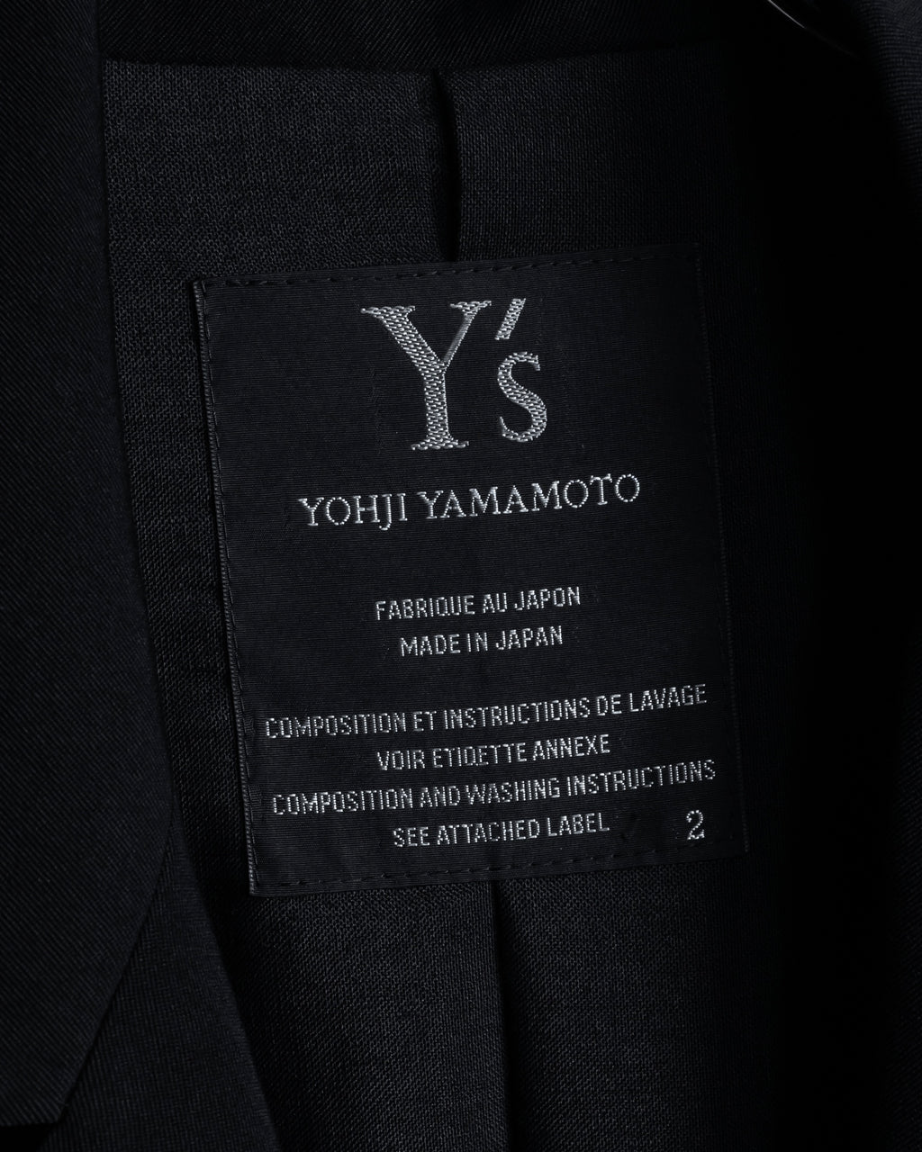 "Y's" Sharp lapel draping tailored coat