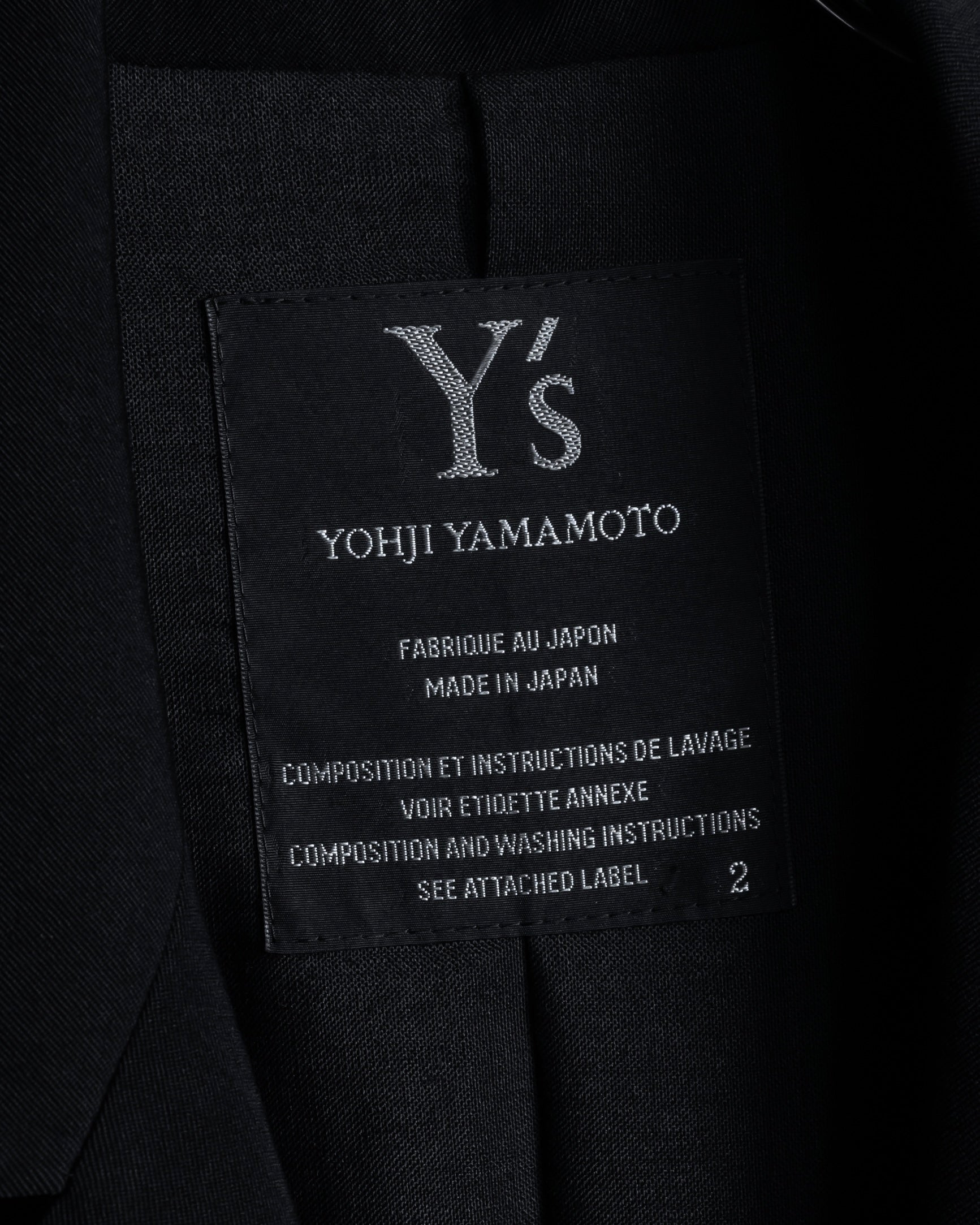 "Y's" Sharp lapel draping tailored coat