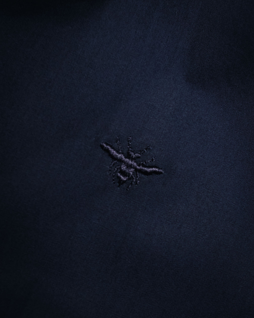 "Dior" 2017 AW Minimal fly-front bee-embroidered shirt