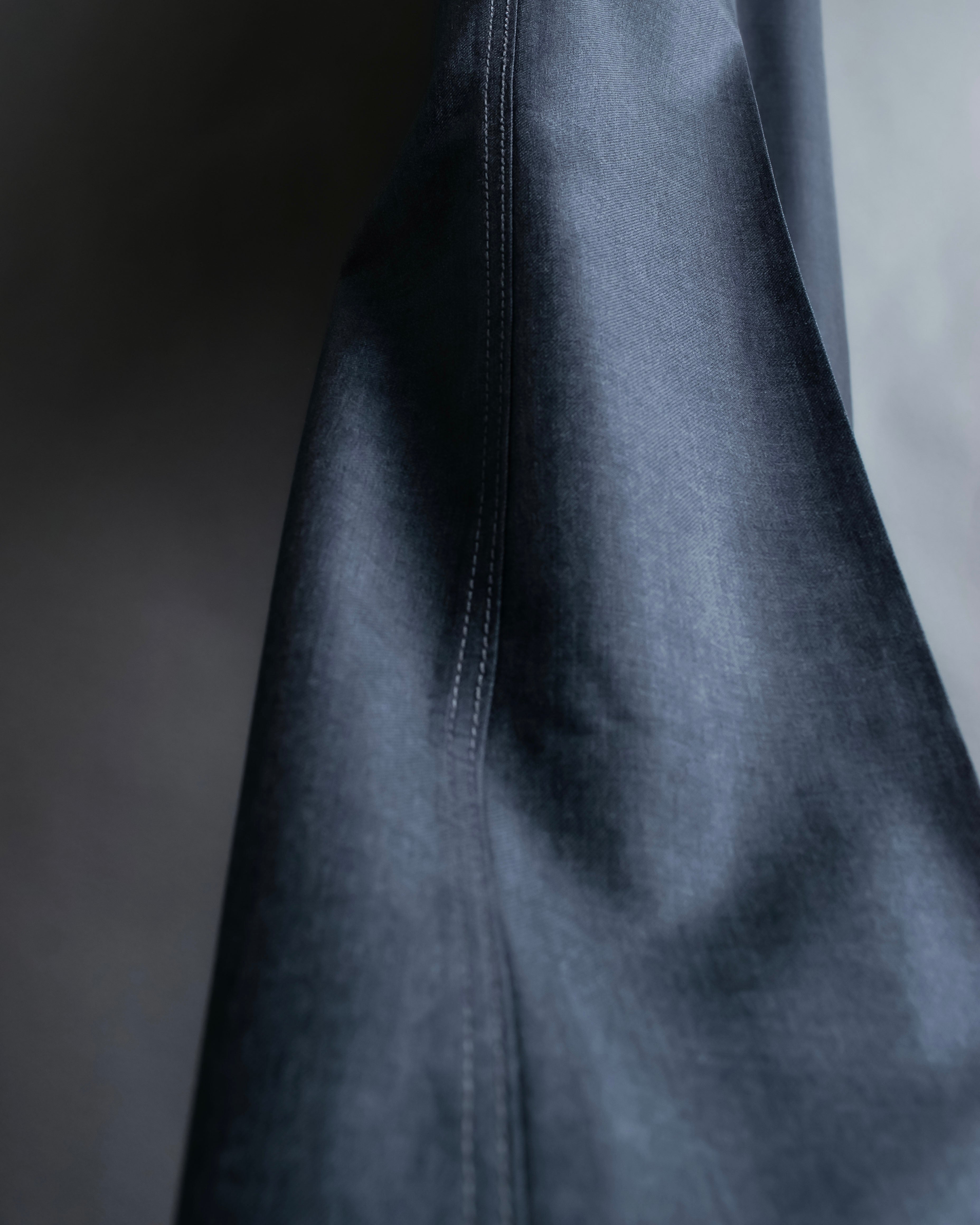 "CHANEL" 100% wool wide tapered slacks