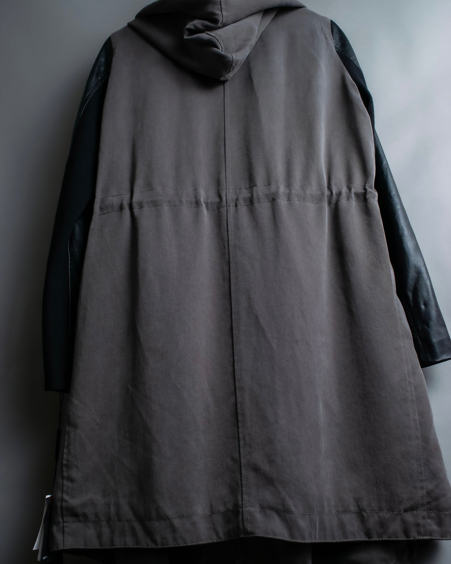 “DOUBLE STANDARD CLOTHING” Designed sleeve hooded middle coat